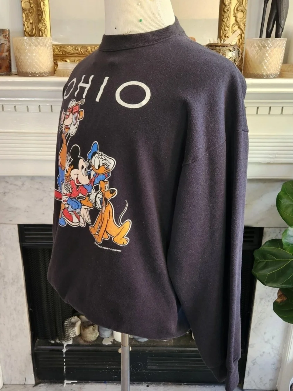 Vintage 80s Black Disney Sweatshirt Sz XL Ohio Mickey Goofy Donald Duck Graphic